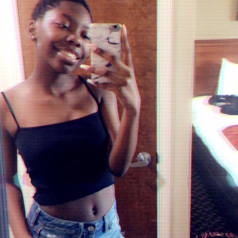 Meet your Posher, Yo girl